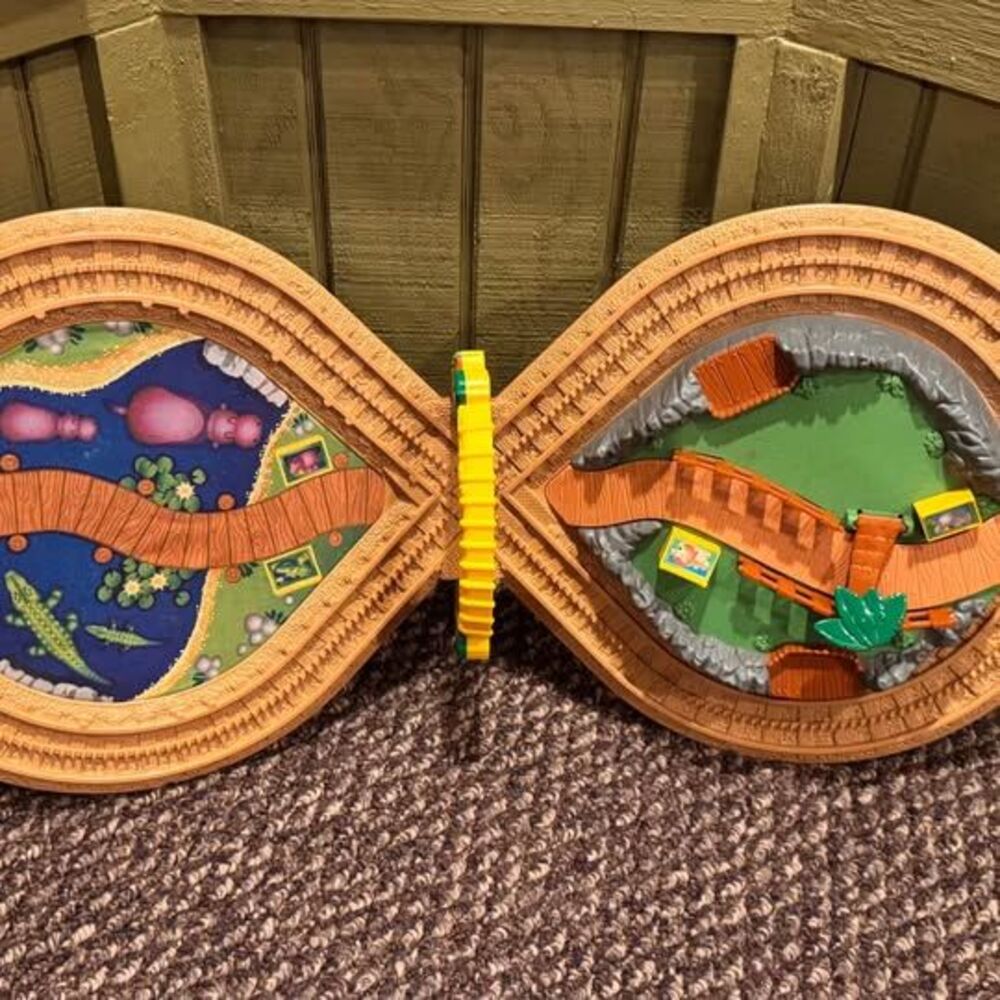 Fisher-Price GeoTrax On-The-Go Zoo (Model N4799)